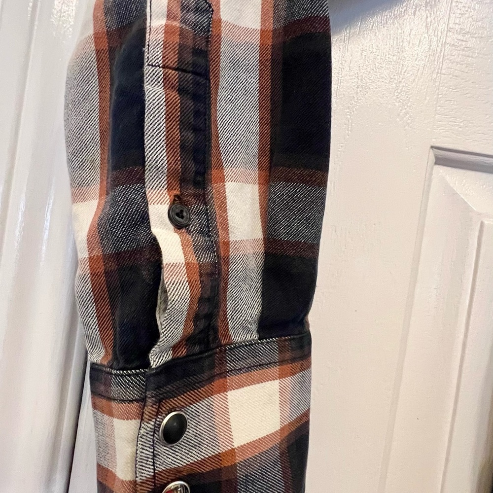 Ben Sherman Mens Brushed Plaid Shirt Sz XL plaid Flannel grey pearl snap flaws - Picture 6 of 9